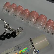 Load image into Gallery viewer, *BUNDLE* SHORT SQUARE SIZE MEDIUM
